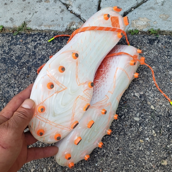 Shoes - Picture 7 of 7